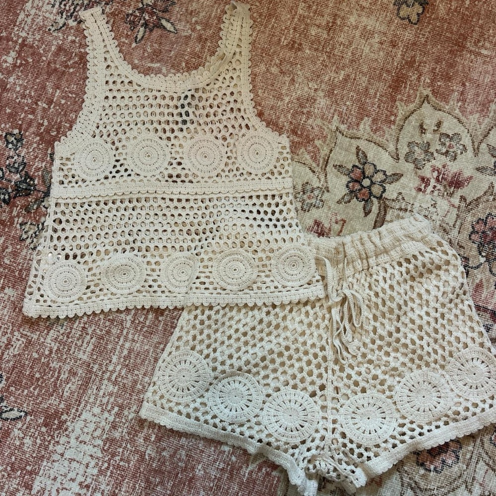 Boutique 9 Cream Crochet Swim Coverup Tank & Shorts Set